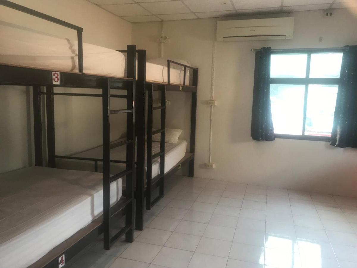 Outback1990 Hostel Haad Rin Luaran gambar